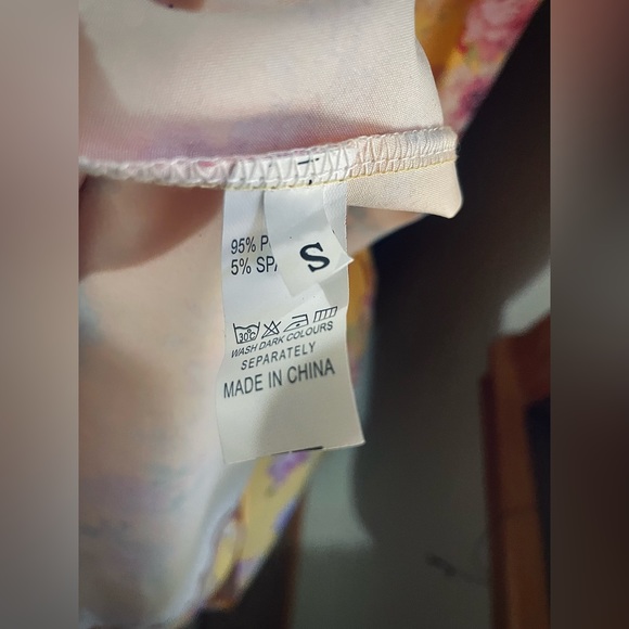 DONATED! Yellow Bustier Roses Dress / SUNDRESS - Picture 8 of 8